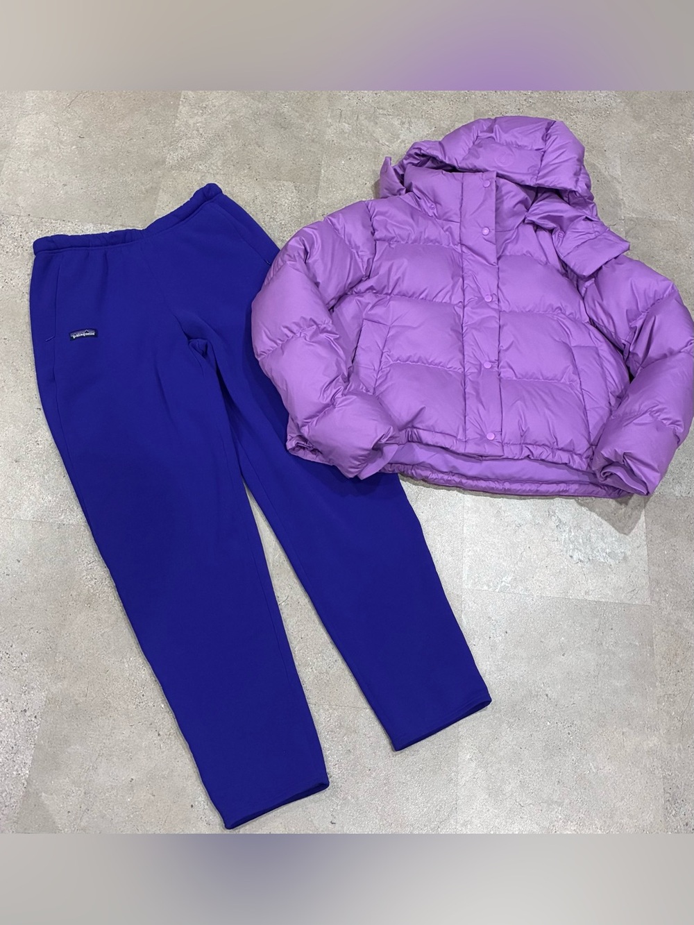 Womens LULULEMON/PATAGONIA Wunderpuff Down Winter Coat & Sweatpants, sz 10